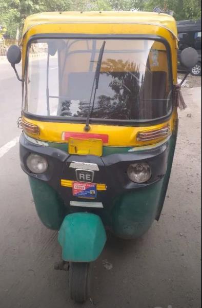 Bajaj RE