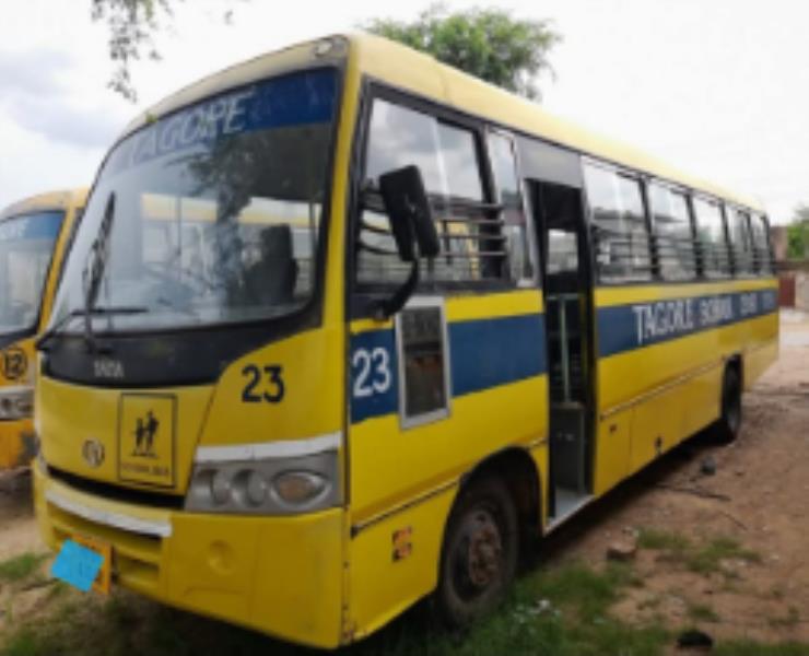 Tata LP 912
