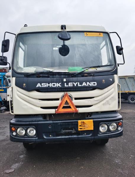 Ashok Leyland 3525