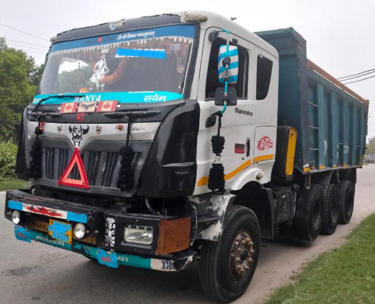 Mahindra Blazo 37