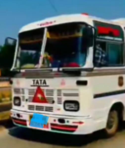 Tata LP 712
