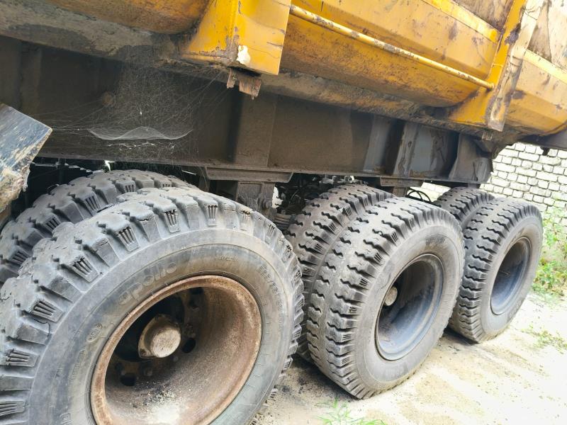 Tata 4018 image 3