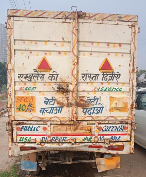 Mahindra Bolero Maxi Truck Plus image 3