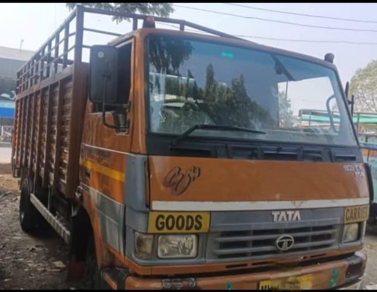 Tata 709