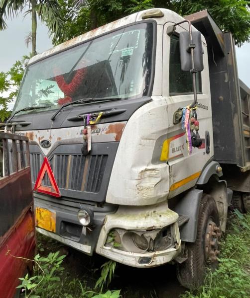 Mahindra Blazo 25