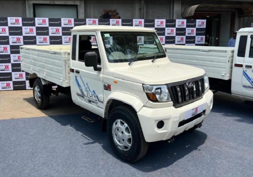 Mahindra Bolero Maxx HD 2.0 L SXi AC Pickup photo 1
