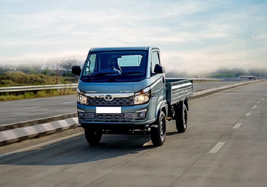 Tata Intra V70 CLB Pickup photo 1