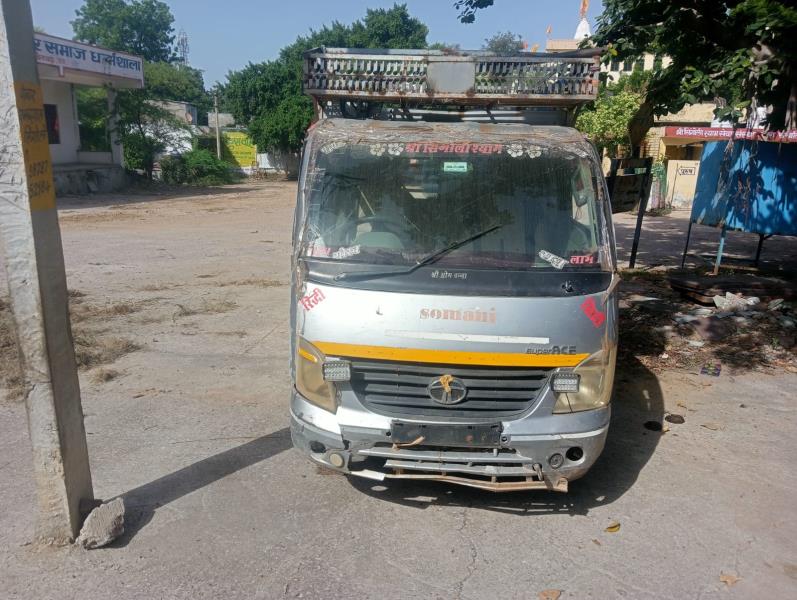 Tata Super Ace