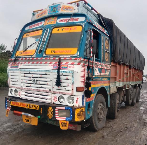 Ashok Leyland 3718 image 2