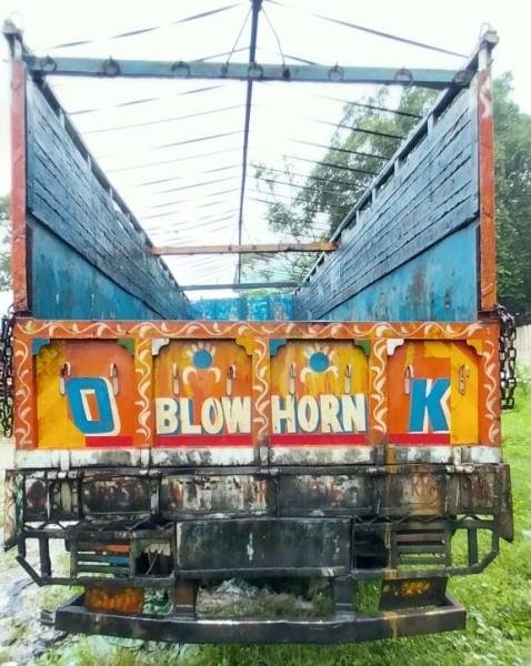 Ashok Leyland 3118 image 4