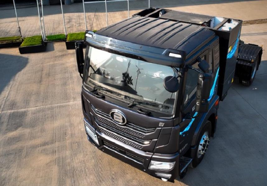 Blue Energy 5548e Trucks