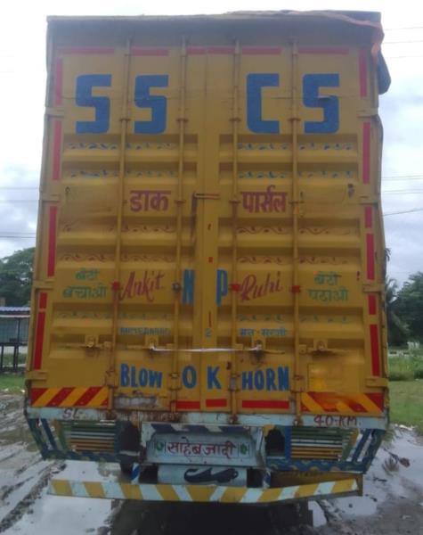 Ashok Leyland 1616 image 4