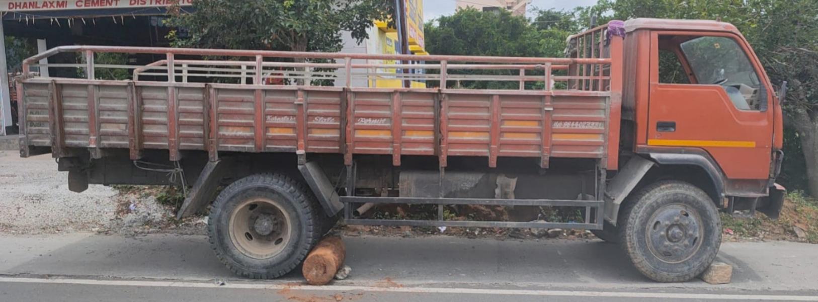 Eicher 1110 image 2