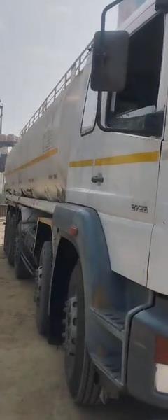 BharatBenz 3123 image 2
