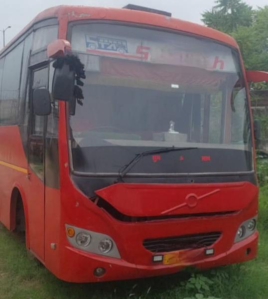 Tata LPO 1618