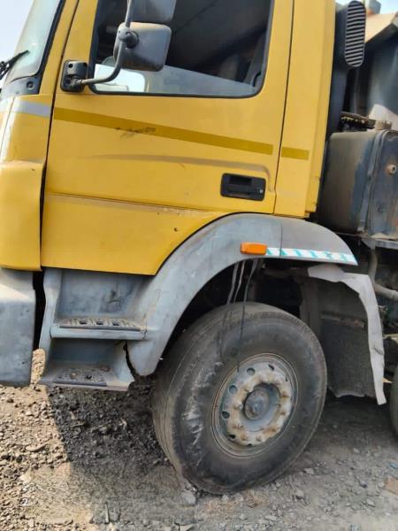 BharatBenz 3128 image 2