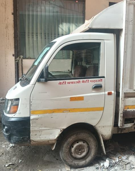 Mahindra Supro Maxi Truck image 2