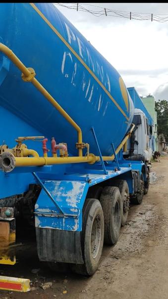 Ashok Leyland 3718 image 3