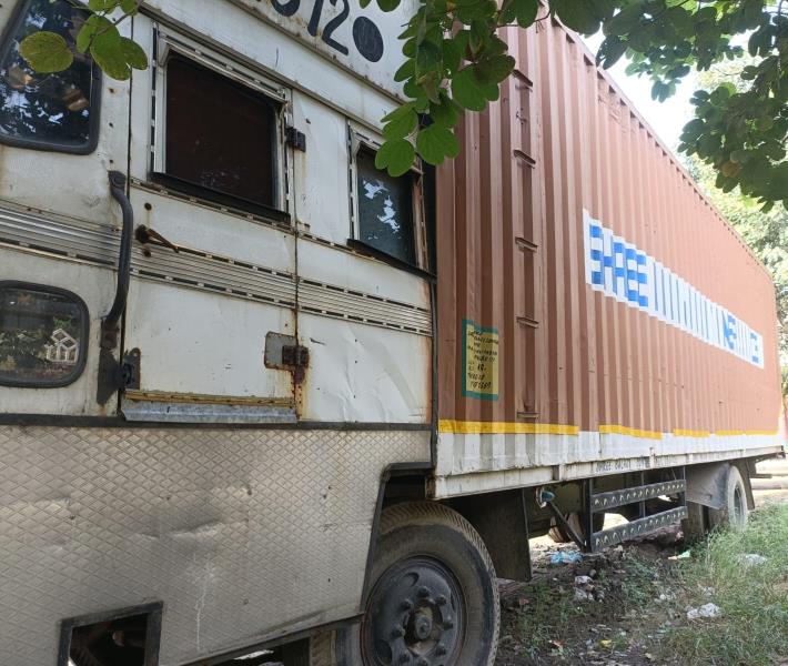 Tata 1615 image 3