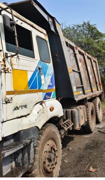 Ashok Leyland 2820 image 2