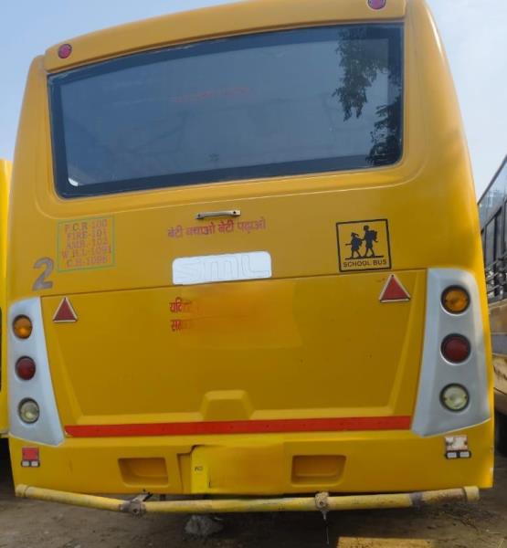 SML Isuzu S7 image 4