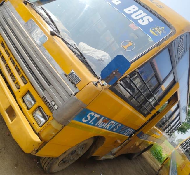SML Isuzu S7 image 2