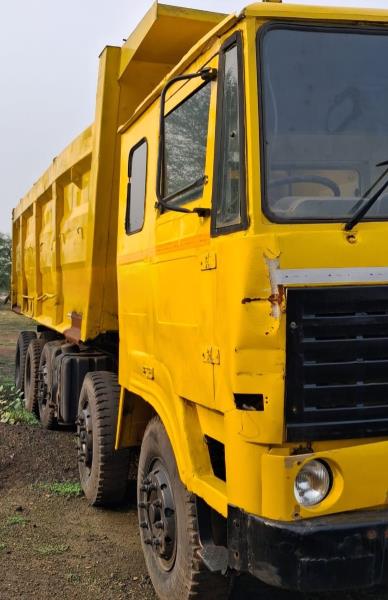 Ashok Leyland 3718 image 2