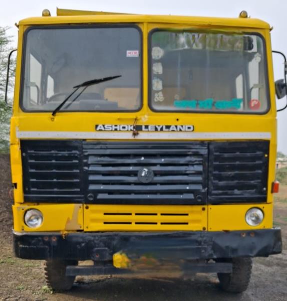 Ashok Leyland 3718