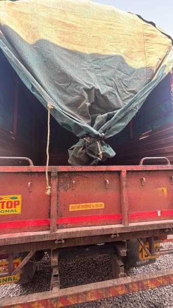 Eicher 1059 image 4