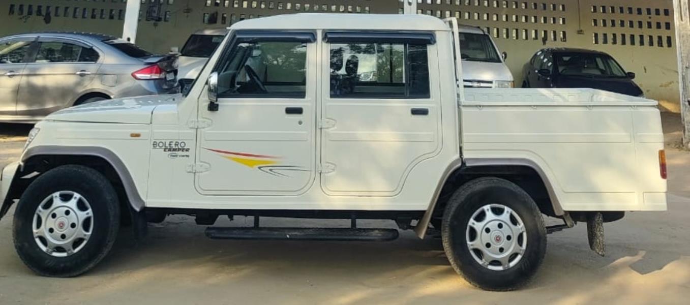 Mahindra Bolero Camper image 2