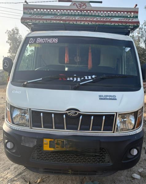 Mahindra Supro Maxi Truck