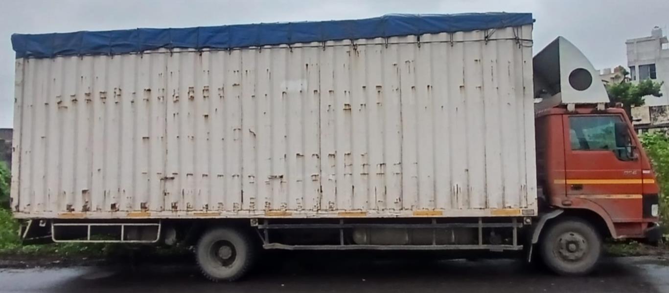 Tata 1109 image 2