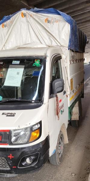 Mahindra Supro Maxi Truck image 3