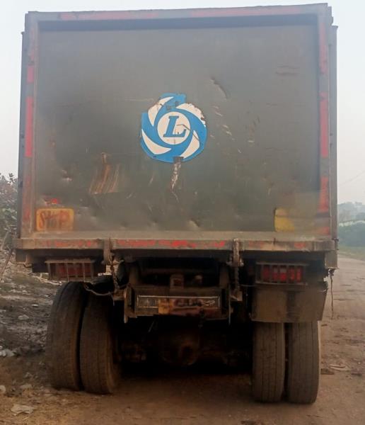 Ashok Leyland 4825 image 4
