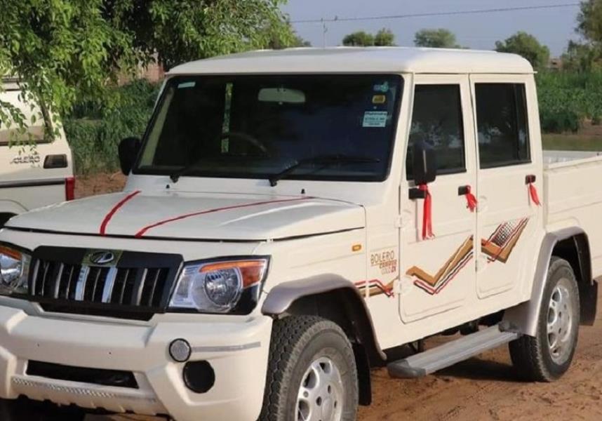 Mahindra Bolero Camper Non-AC 2WD Small Vehicles