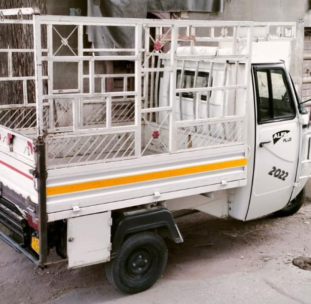 Mahindra Alfa image 2