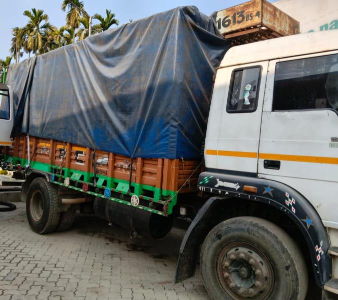 Tata 1613 image 2