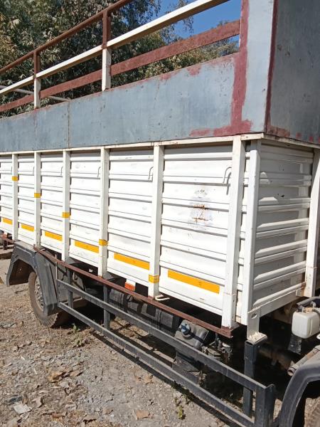 Tata 710 image 4