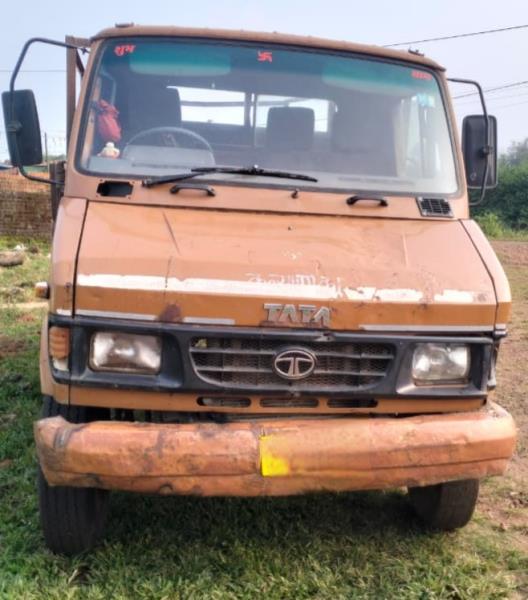 Tata 709