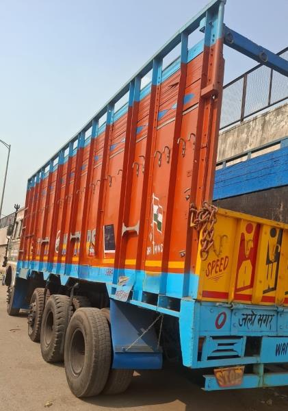 Tata 3118 image 3