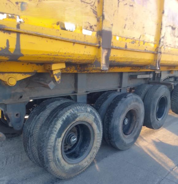 Tata 4018 image 4