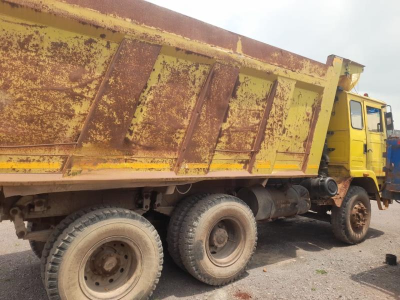 Ashok Leyland 2518 image 2