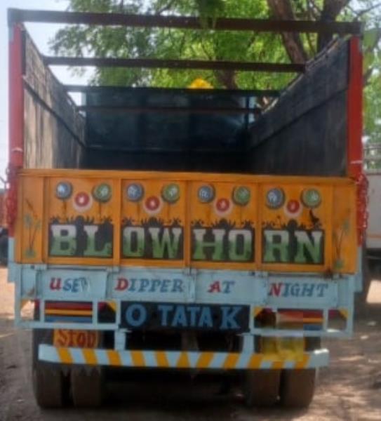 Tata 3118 image 4