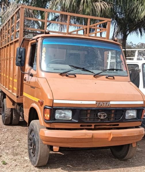 Tata 407
