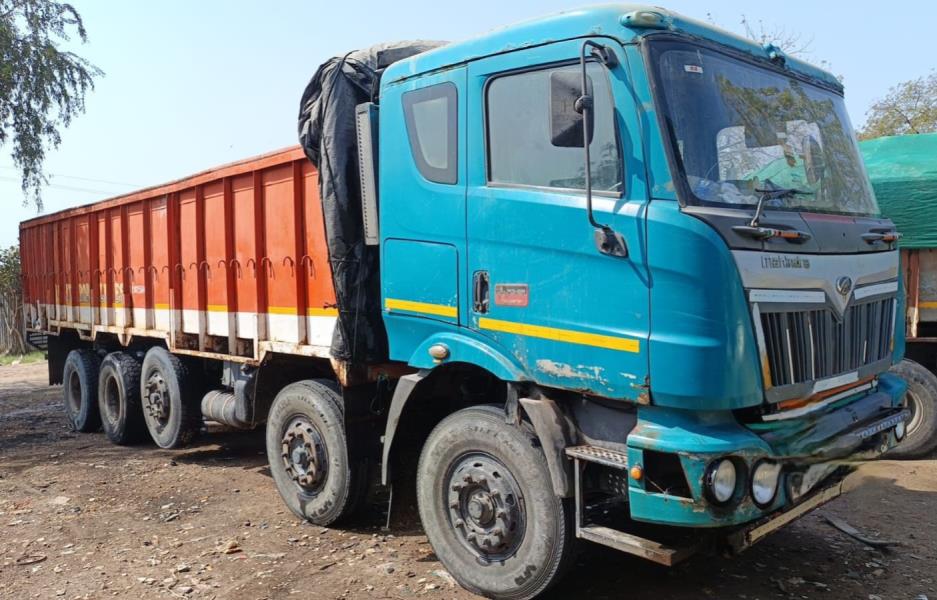 Mahindra Blazo 37 image 2