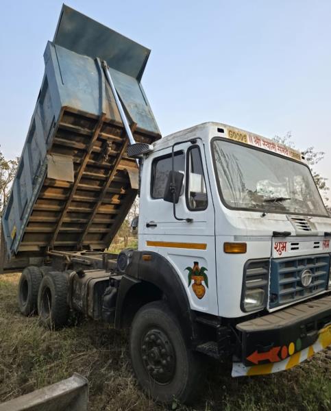 Tata 2518