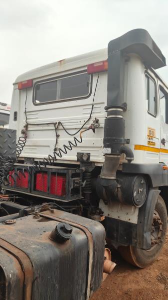 Tata 4923 image 3