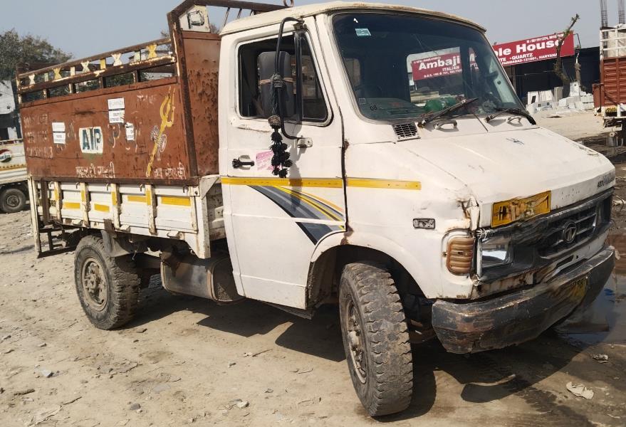 Tata 407