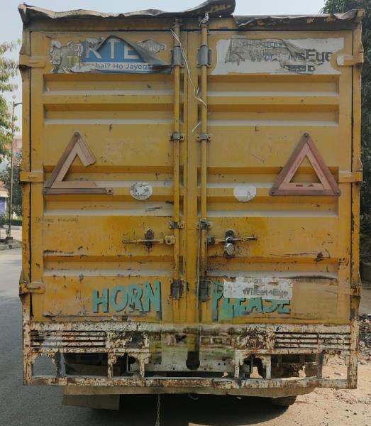 Tata 407 image 4
