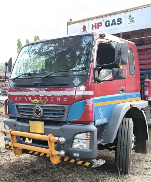 BharatBenz 1617